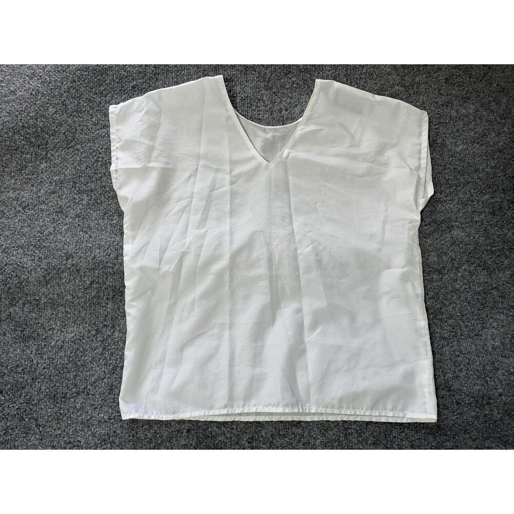 First Glance Top Womens M White V Neck Cap Sleeve Summer Casual Blouse
